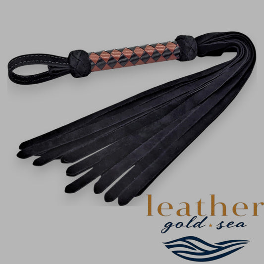 leather flogger
